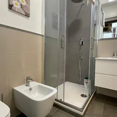 Kinga Cavour Апартаменты Флоренция